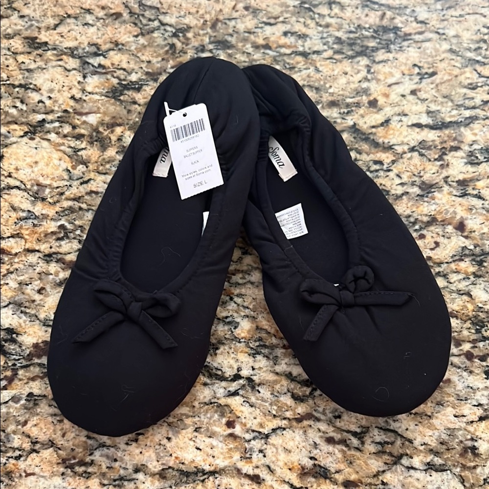 Soma Black Slippers with Decorative Bows